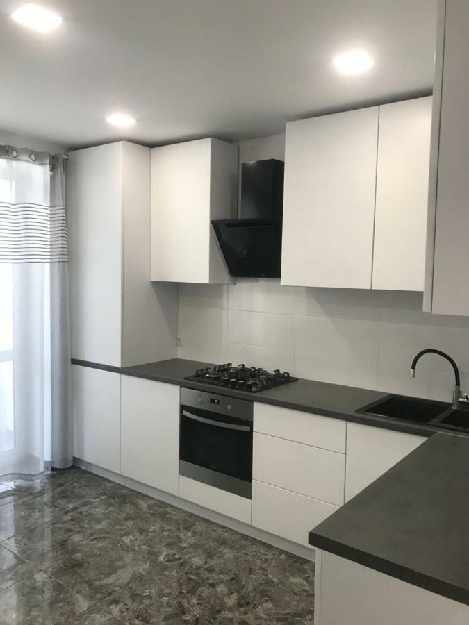Apartment Rubchaka ลวีฟ ภายนอก รูปภาพ